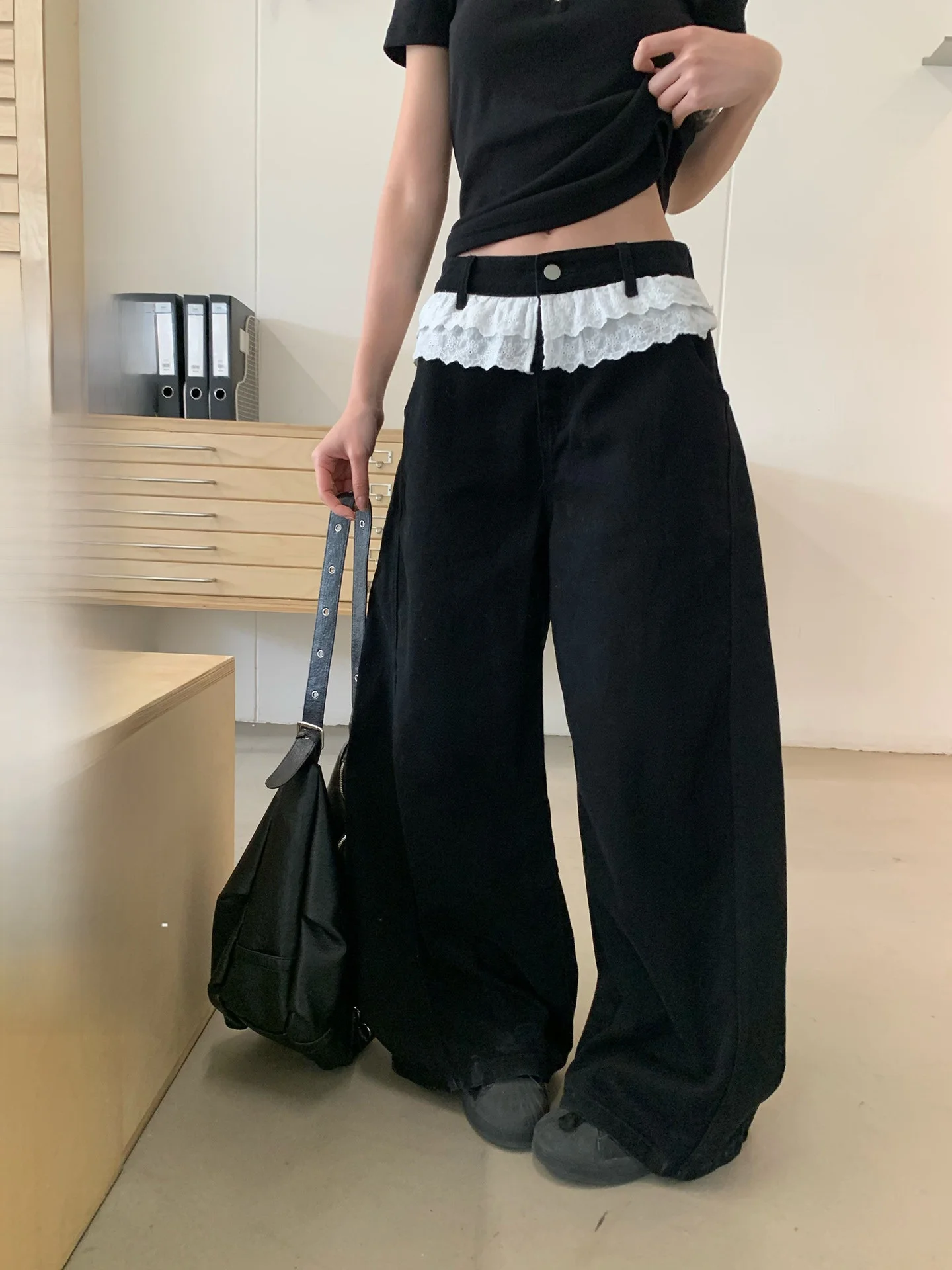 High Waist Wide Leg Pants Women's Spring Straight Loose Drapey Casual Lace Trimming Long Trousers Comfortable Commute Style
High Waist Wide Leg Pants Women's Spring Straight Loose Drapey Casual Lace Trimming Long Trousers Comfortable Commute Style