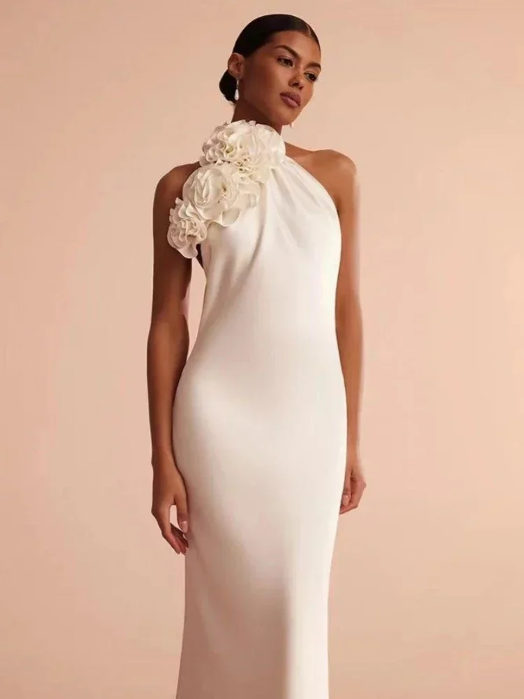 Sexy Halter Neck Backless Flowers Long Dress Women White Sleeveless Appliques Floral Slim Dresses Elegant Wedding Evening Party
Sexy Halter Neck Backless Flowers Long Dress Women White Sleeveless Appliques Floral Slim Dresses Elegant Wedding Evening Party