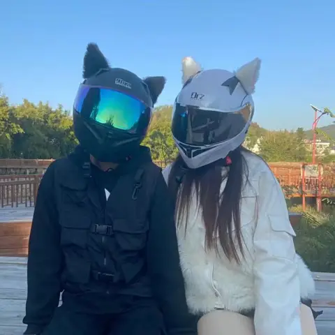 Decoración de orejas de gato para casco de motocicleta, pegatinas de felpa bonitas, casco de Motocross, cara completa, decoración de casco todoterreno, estilo de Cosplay