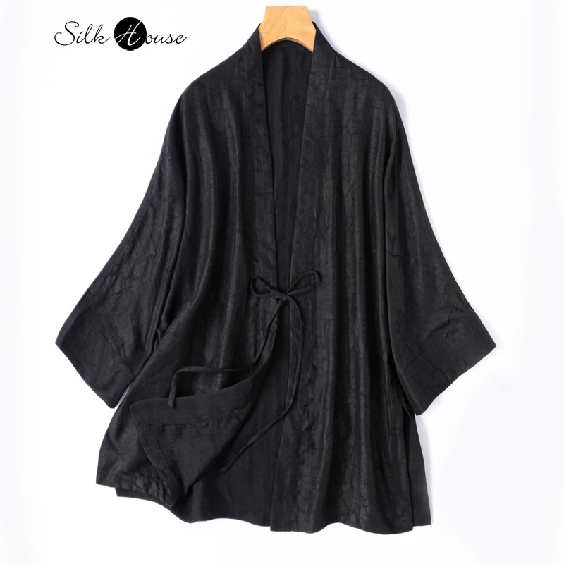 Women's Autumn New 100%Natural Mulberry Silk Jacquard Turtle Crack Fragrant Cloud Yarn Black Three-quarters Sleeve Cardigan Coat
Women's Autumn New 100%Natural Mulberry Silk Jacquard Turtle Crack Fragrant Cloud Yarn Black Three-quarters Sleeve Cardigan Coat