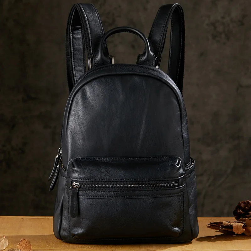 Handmade first-layer cowhide backpack men's and women's fashion leisure travel leather trend versatile schoolbag simple and vers
Handmade first-layer cowhide backpack men's and women's fashion leisure travel leather trend versatile schoolbag simple and vers