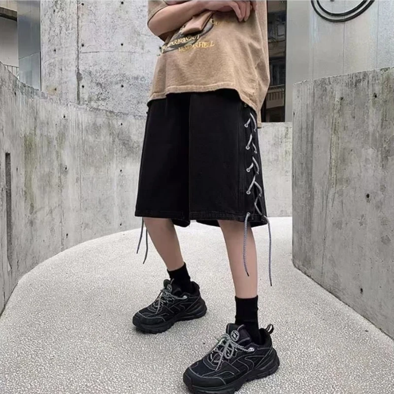 Men's Braided Rope Denim Shorts Retro High Street Summer Fashion Knee-Length Loose Fit Trendy Niche Designer Casual Wear
Men's Braided Rope Denim Shorts Retro High Street Summer Fashion Knee-Length Loose Fit Trendy Niche Designer Casual Wear