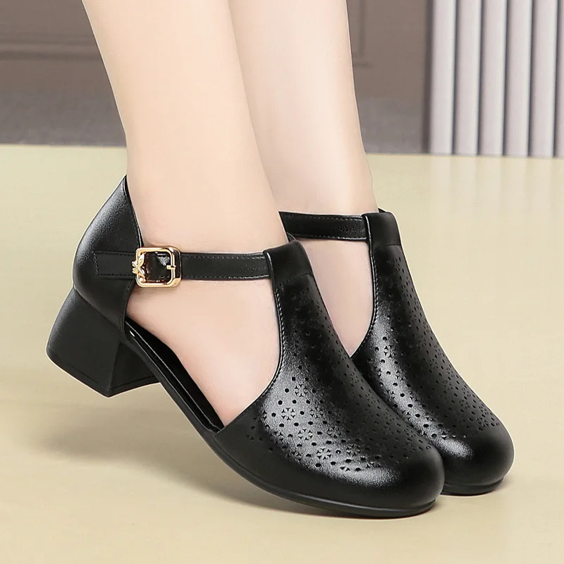 5cm Fashion Comfortable Round Head Soft Leather Shoes Women Sandals Summer 2026 Ladies Med Block Heel Sandals Office Daily Mom
5cm Fashion Comfortable Round Head Soft Leather Shoes Women Sandals Summer 2026 Ladies Med Block Heel Sandals Office Daily Mom