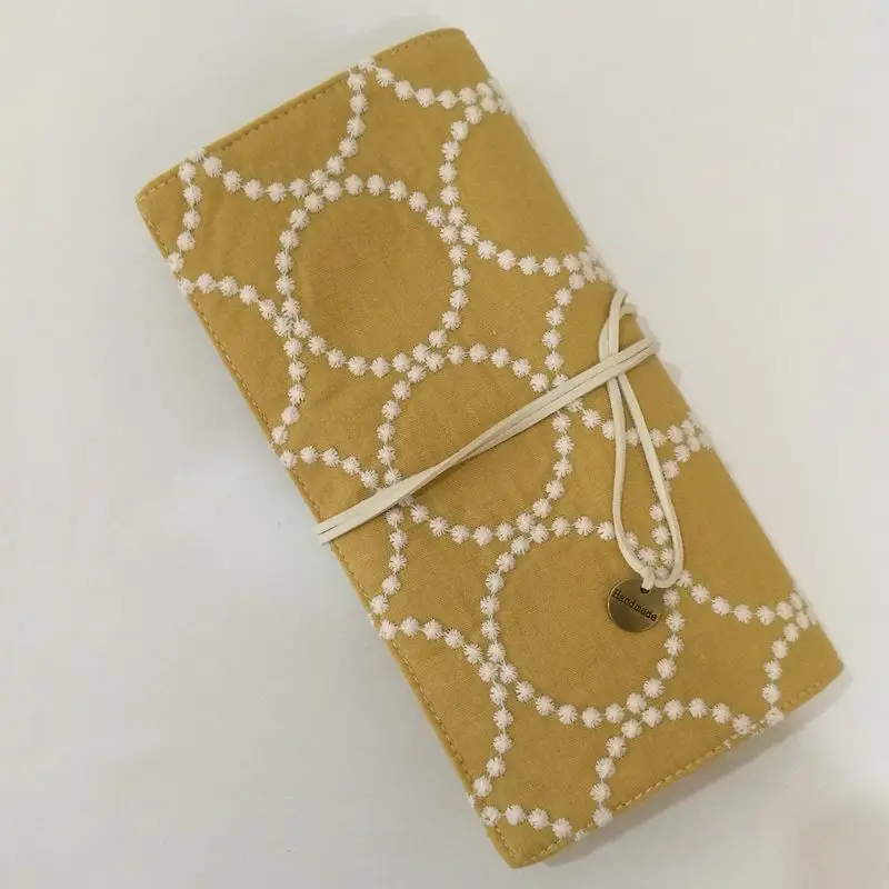 Embroidery Rolling Pen Bag Rolling Pen Bag Pen Cover Portable Storage Stationery Bag Pen Curtain Large Capacity Cute Bags
Embroidery Rolling Pen Bag Rolling Pen Bag Pen Cover Portable Storage Stationery Bag Pen Curtain Large Capacity Cute Bags