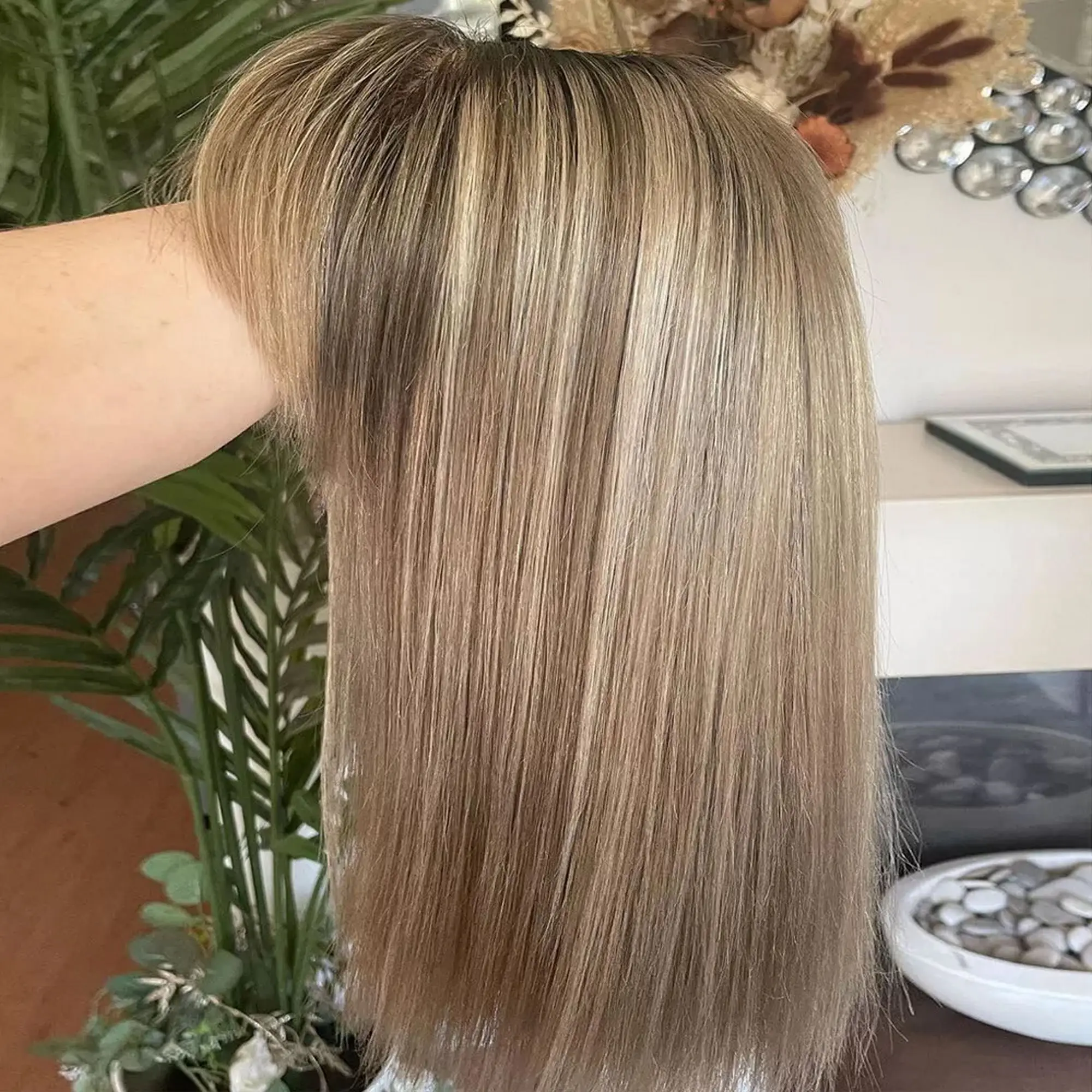 14” Natural Straight Bob Lace Front Wig With Bangs Ash Blonde Highlight Glueless Wigs Synthetic Hair Cosplay Party Use Top Sale
14” Natural Straight Bob Lace Front Wig With Bangs Ash Blonde Highlight Glueless Wigs Synthetic Hair Cosplay Party Use Top Sale