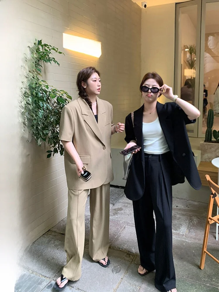 Летний повседневный модный костюм NAZ больших размеров для женщин: однотонный комплект с длинным рукавом на пуговицах для работы и отдыха
Летний повседневный модный костюм NAZ больших размеров для женщин: однотонный комплект с длинным рукавом на пуговицах для работы и отдыха