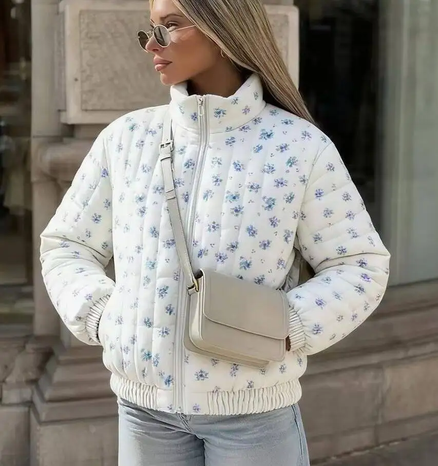 Parkas Womens Woman Winter Autumn Silk Lining Lightweight Buttonless Trimmed Flared Ruffled Sashes Preppy Graceful Elegant Chic
Parkas Womens Woman Winter Autumn Silk Lining Lightweight Buttonless Trimmed Flared Ruffled Sashes Preppy Graceful Elegant Chic