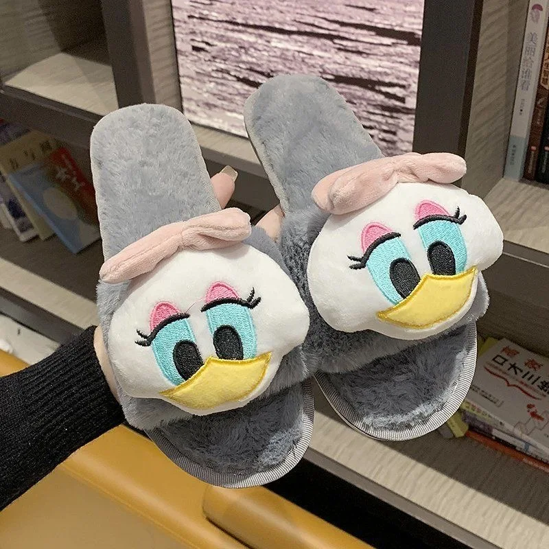 real photo Cute cartoon Donald Daisy Duck plush slippers for women's indoor autumn and winter anti slip student cotton slippers
real photo Cute cartoon Donald Daisy Duck plush slippers for women's indoor autumn and winter anti slip student cotton slippers
