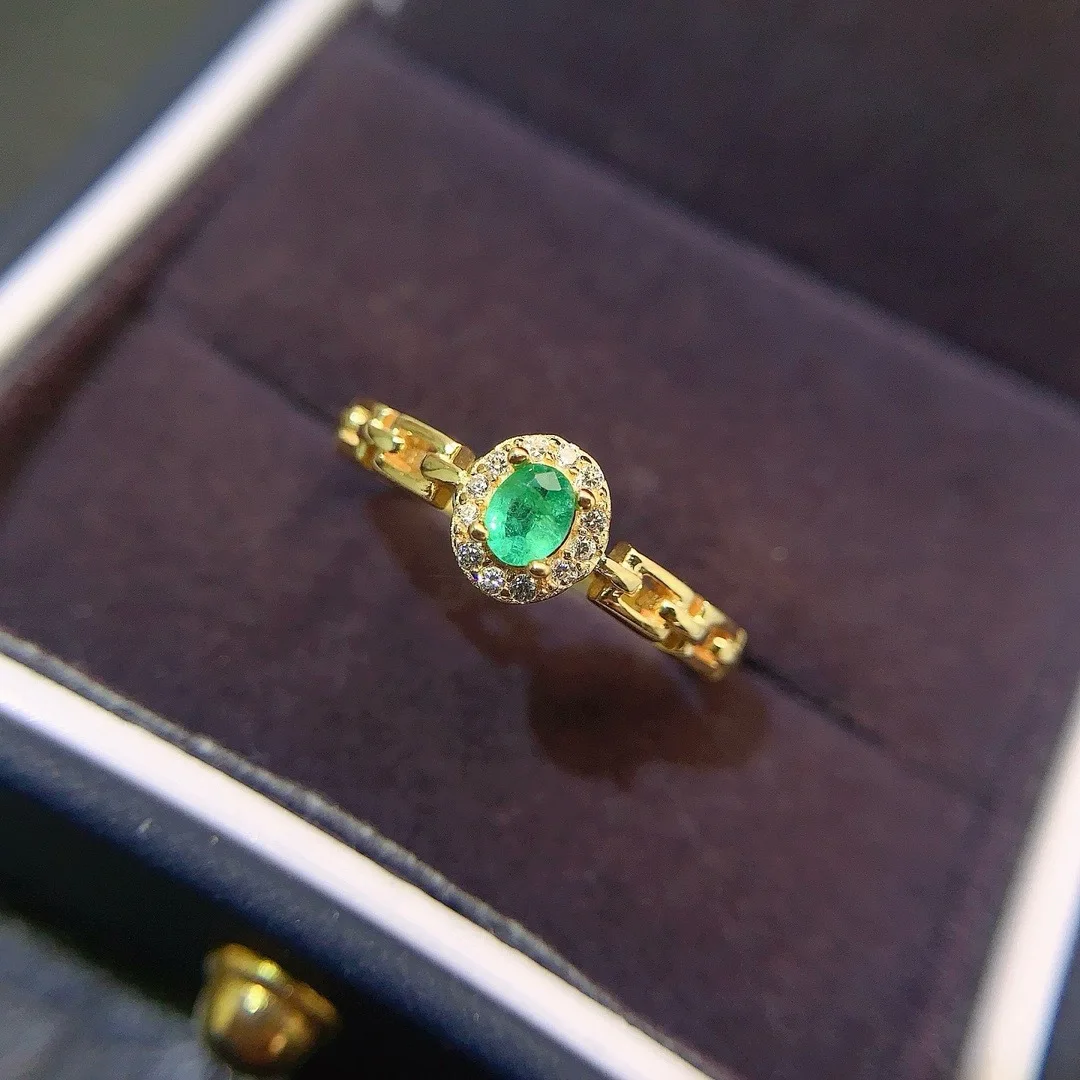 Luxurious Exquisite Natural Emerald S925 Silver Ring Featuring Genuine Perfect Women Fashion Jewelry Gift Designer Design
Luxurious Exquisite Natural Emerald S925 Silver Ring Featuring Genuine Perfect Women Fashion Jewelry Gift Designer Design