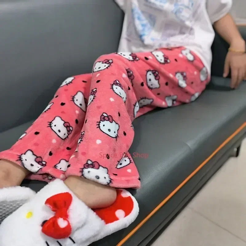 Hello Kitty Pajama Pants Sanrio Anime Fleece Double Elastic Fabric Soft Trousers Women New Trousers Kawaii Cartoon Birthday Gift
Hello Kitty Pajama Pants Sanrio Anime Fleece Double Elastic Fabric Soft Trousers Women New Trousers Kawaii Cartoon Birthday Gift