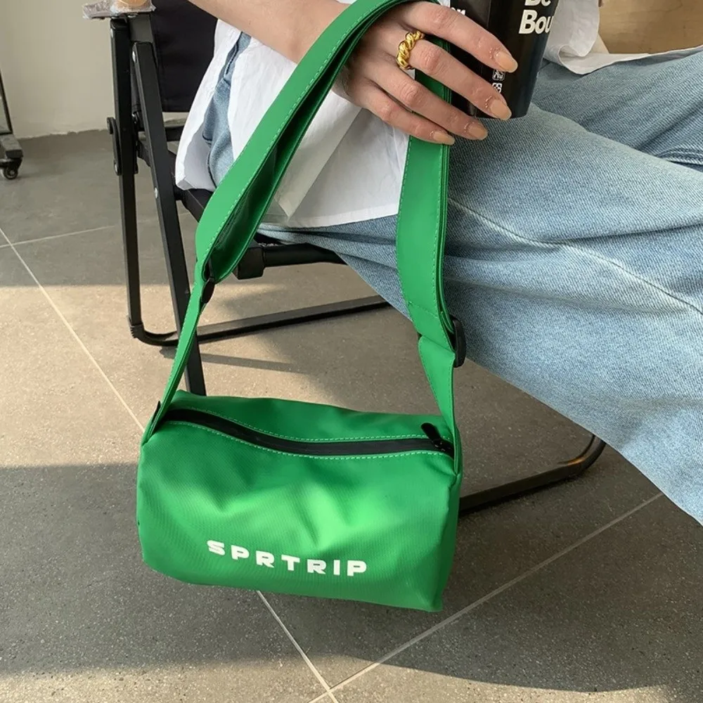 Casual Oxford Cloth Square Bag Adjustable Strap Letter Printed Sports Messenger Bag Large Capacity Japanese Style Shoulder Bag
Casual Oxford Cloth Square Bag Adjustable Strap Letter Printed Sports Messenger Bag Large Capacity Japanese Style Shoulder Bag