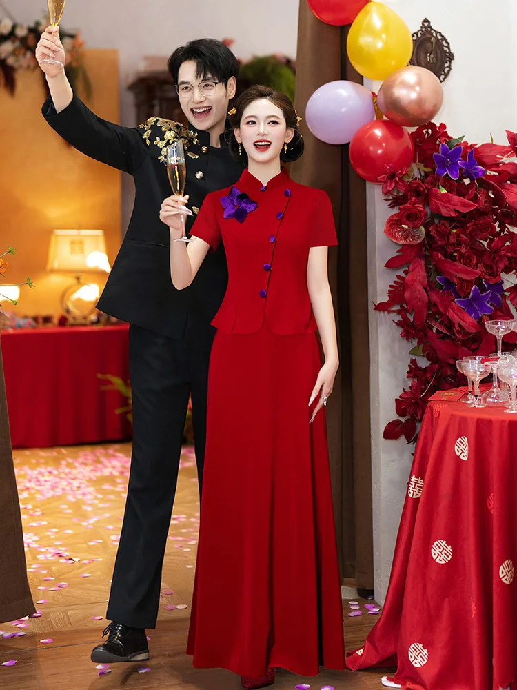 Red Chinese Style Wedding Dress Set Qipao Engagement Ceremony New Bride Gown Banquet Evening Party Long Skirt Sleeveless
Red Chinese Style Wedding Dress Set Qipao Engagement Ceremony New Bride Gown Banquet Evening Party Long Skirt Sleeveless