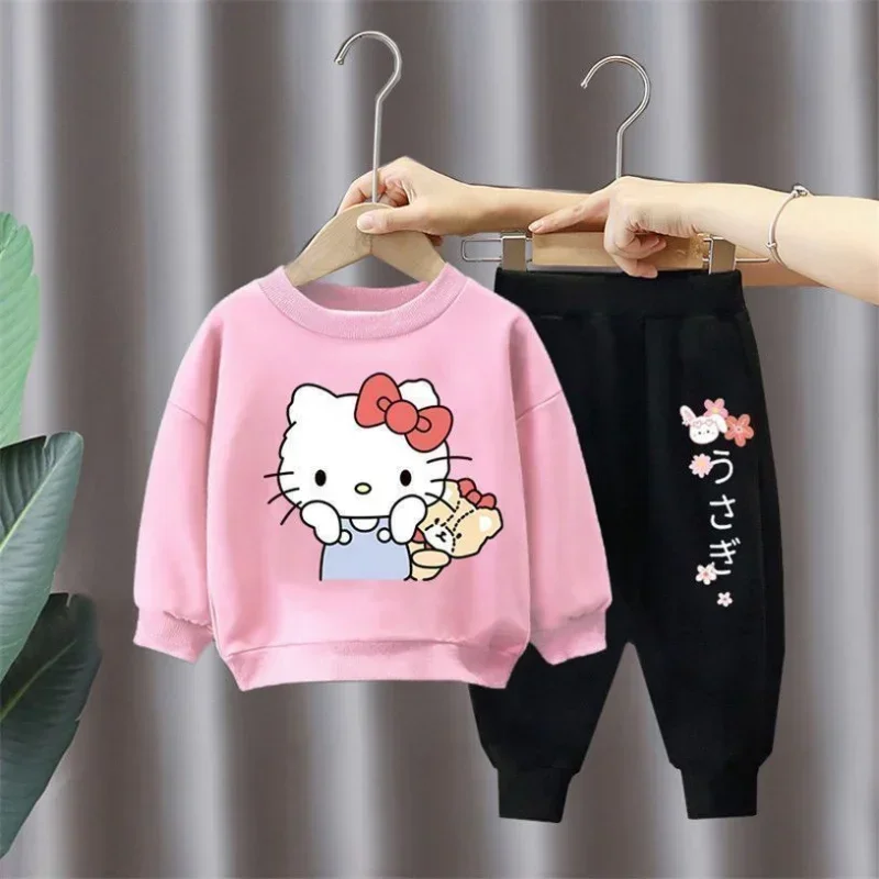 Детские спортивные костюмы с принтом «Hello Kitty», весенне-осенняя одежда, свободная модная детская толстовка с героями мультфильмов, костюм с длинными рукавами, комплект для мальчиков
Детские спортивные костюмы с принтом «Hello Kitty», весенне-осенняя одежда, свободная модная детская толстовка с героями мультфильмов, костюм с длинными рукавами, комплект для мальчиков