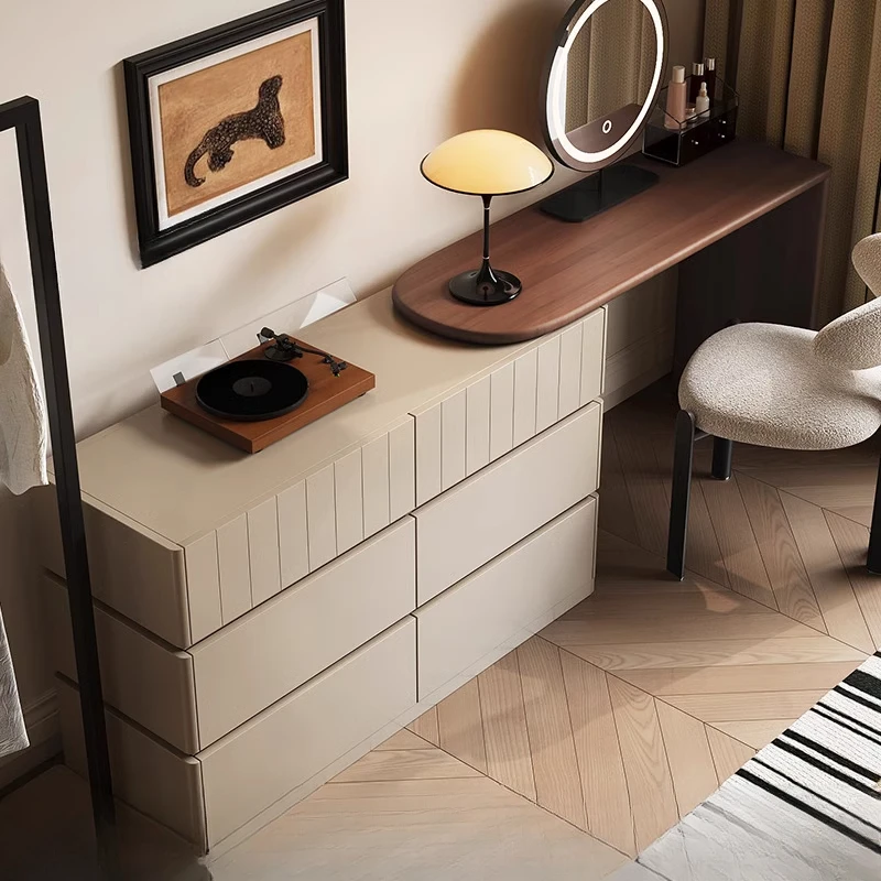 Italian bedroom, bedside dresser, chest and cabinet integrated, modern simplicity and high-end sense
Italian bedroom, bedside dresser, chest and cabinet integrated, modern simplicity and high-end sense