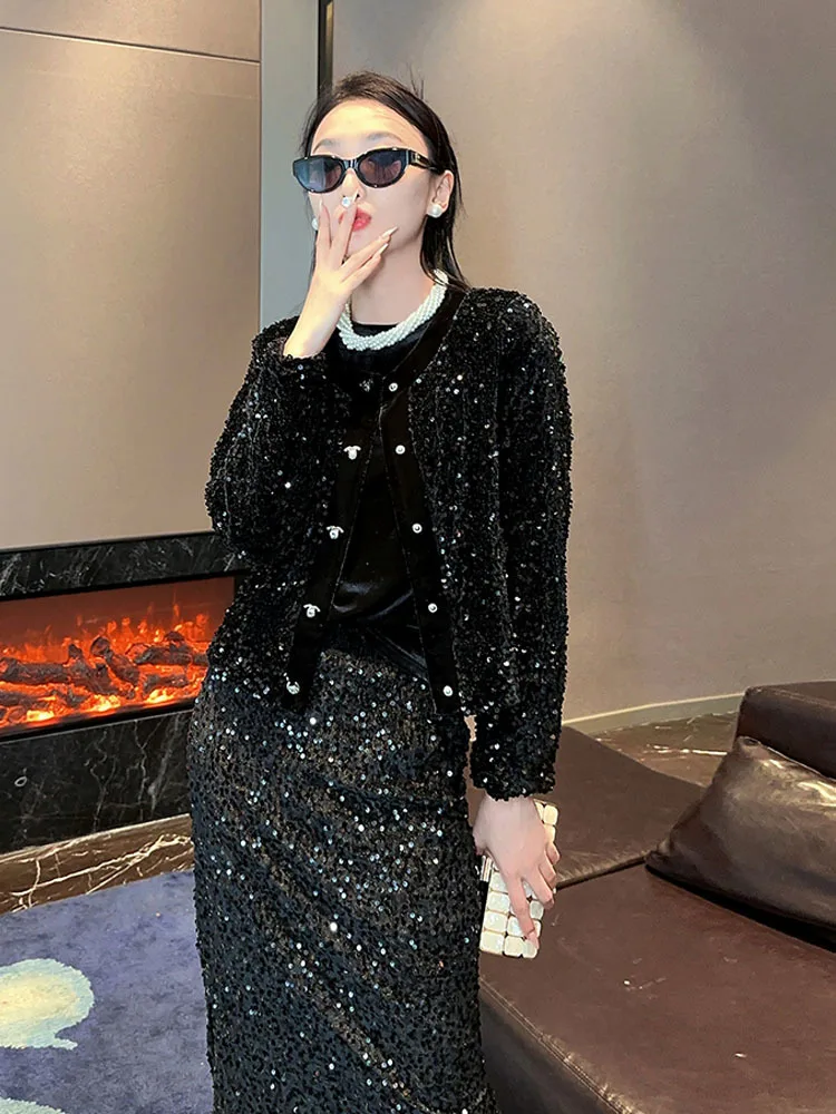 Fashion Heavy Industry Sequin Gold Velvet Coat + Skirt Women's 2023 Autumn New Design Sense Versatile Slim Top
Fashion Heavy Industry Sequin Gold Velvet Coat + Skirt Women's 2023 Autumn New Design Sense Versatile Slim Top