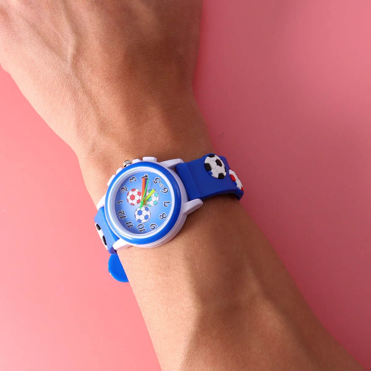 2Pcs 3D Cartoon Kids Watch Creative Wrist Watches Lovely Football Style Casual Watch for Children Girls Kids Wristwatch
2Pcs 3D Cartoon Kids Watch Creative Wrist Watches Lovely Football Style Casual Watch for Children Girls Kids Wristwatch