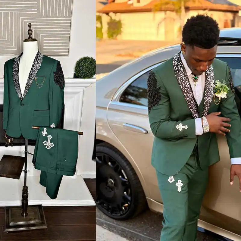 Fashion Wedding Tuxedos 3 Piece Set Jacket Vest Pants Beading Men Suit Classic Notched Lapel Groom Wear Party Suits Customized
Fashion Wedding Tuxedos 3 Piece Set Jacket Vest Pants Beading Men Suit Classic Notched Lapel Groom Wear Party Suits Customized