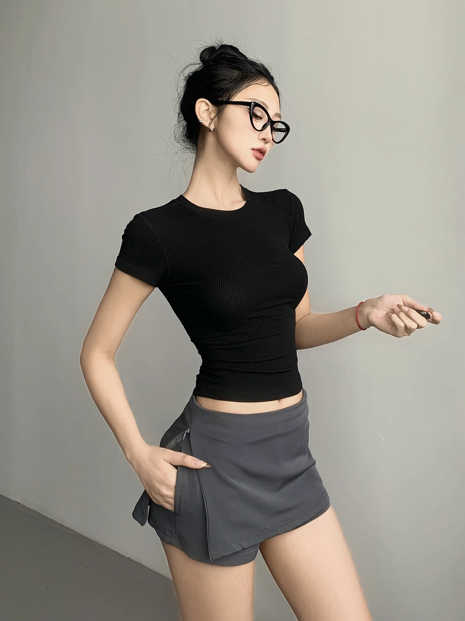 Low Waist Suit Short Skirt Dress Side Zipper Super Short Show Leg Lengthening Skirt Pants Wrap Skirt Street Style Women'...
Low Waist Suit Short Skirt Dress Side Zipper Super Short Show Leg Lengthening Skirt Pants Wrap Skirt Street Style Women'...