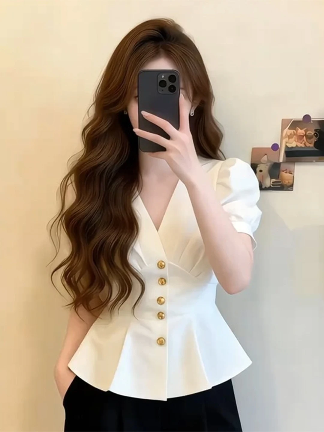 Stunningly Beautiful Luxury White Shirt Women Summer plus Size Slimming Waist Gold Button Fashionable Top Korean Style Bubble...
Stunningly Beautiful Luxury White Shirt Women Summer plus Size Slimming Waist Gold Button Fashionable Top Korean Style Bubble...