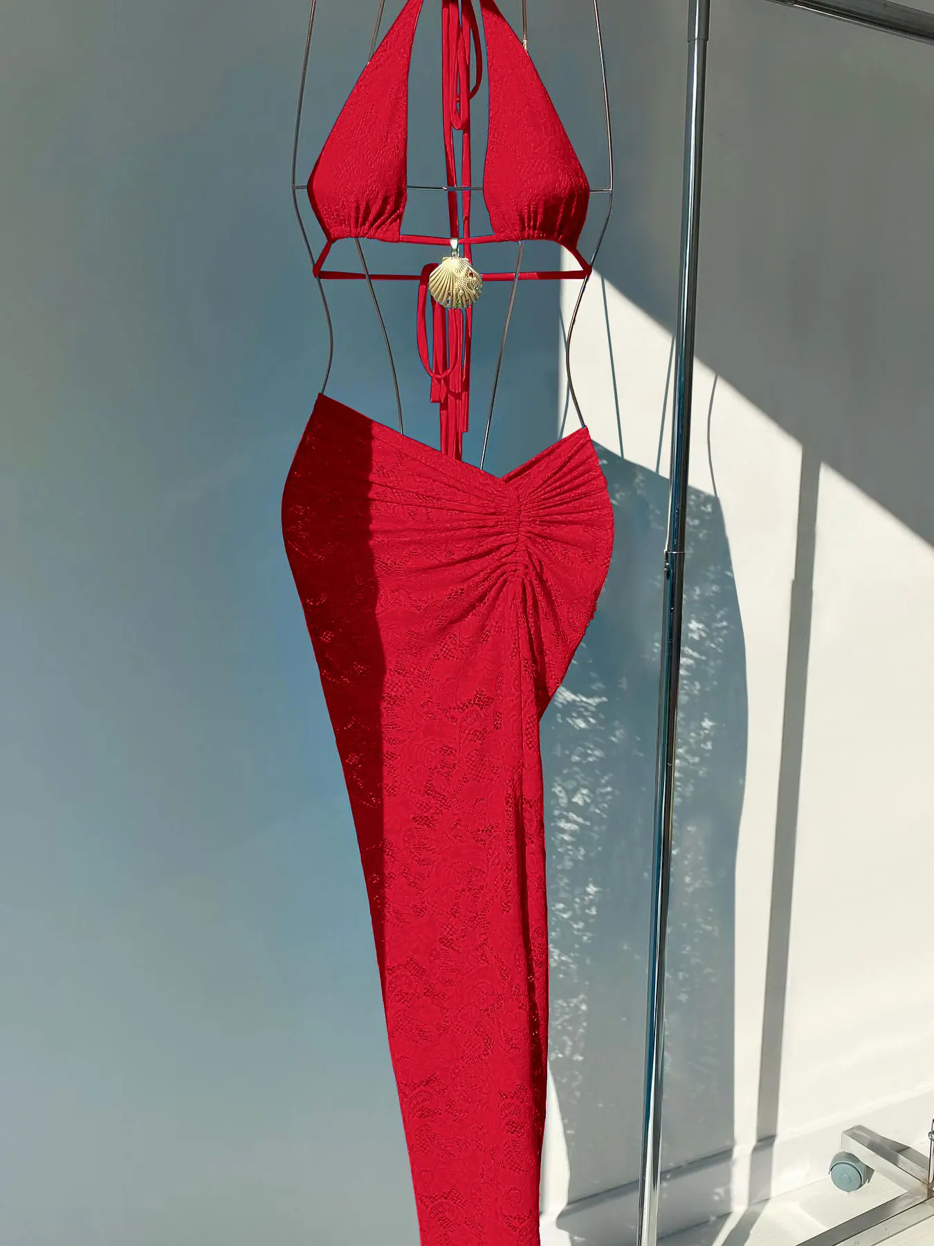 Fashion Lace Bikini And Long Skirt Women Swimsuit 2025 Sexy Shell Halter Biquni Lady Beachwear Outfit Female Party Dress Clothes
Fashion Lace Bikini And Long Skirt Women Swimsuit 2025 Sexy Shell Halter Biquni Lady Beachwear Outfit Female Party Dress Clothes