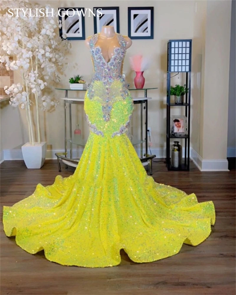 Yellow Sheer O N Long Prom Gowns Black Girl 2024 Sparkly Sequin Birthday Party Dresses Beaded Crystal Diamond Evening Customized
Yellow Sheer O N Long Prom Gowns Black Girl 2024 Sparkly Sequin Birthday Party Dresses Beaded Crystal Diamond Evening Customized