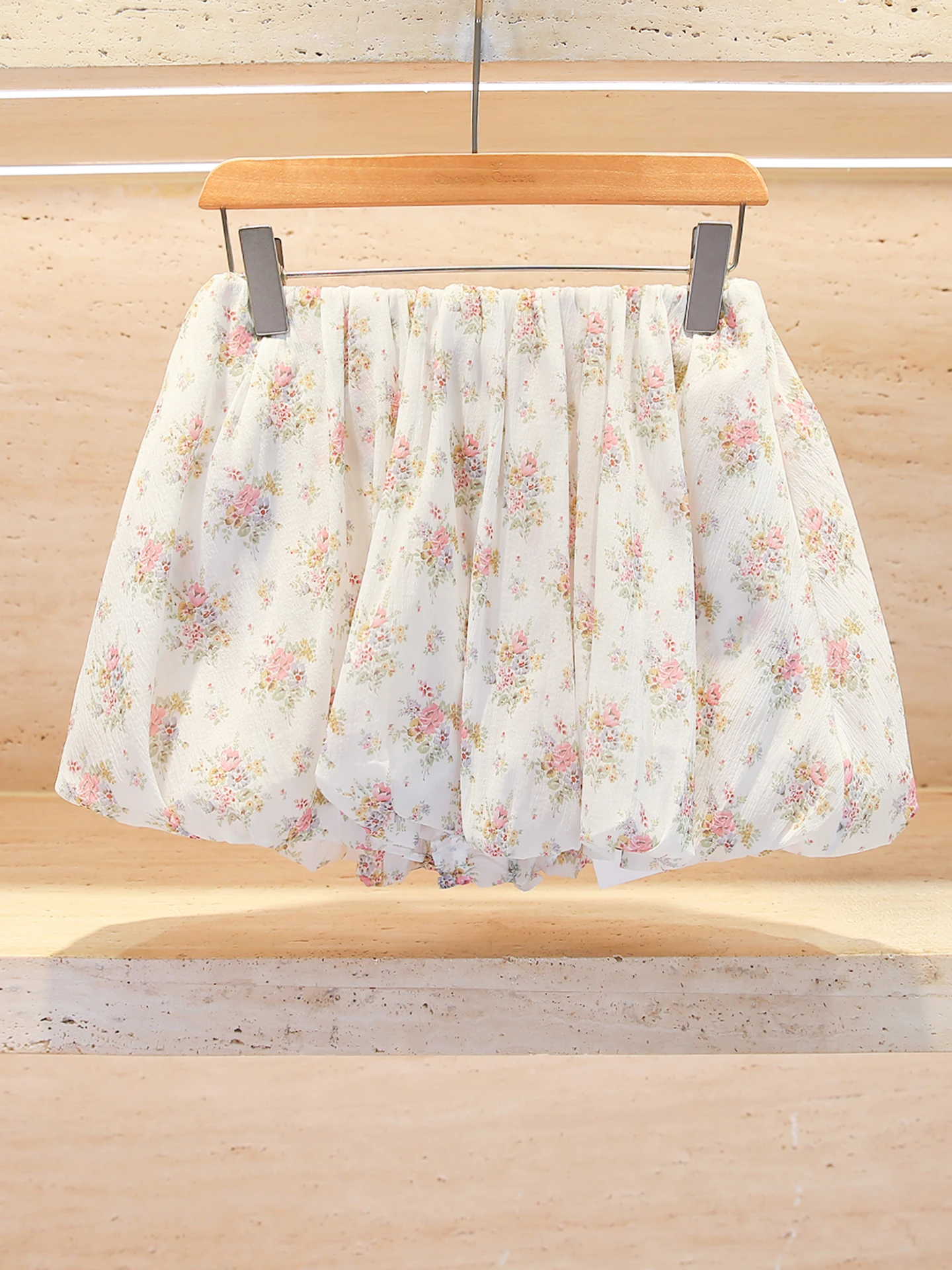 High Waist Pleated Floral Half Skirt Spring Summer Commute Simple Style A-Line Skirt Women's Premium Fashion by Nanyou
High Waist Pleated Floral Half Skirt Spring Summer Commute Simple Style A-Line Skirt Women's Premium Fashion by Nanyou