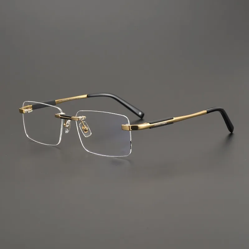 Pure Titanium Frame Myopia Glasses with Black High-end Business Fashion Frames Can Be Paired with Optical Prescription Glasses
Pure Titanium Frame Myopia Glasses with Black High-end Business Fashion Frames Can Be Paired with Optical Prescription Glasses