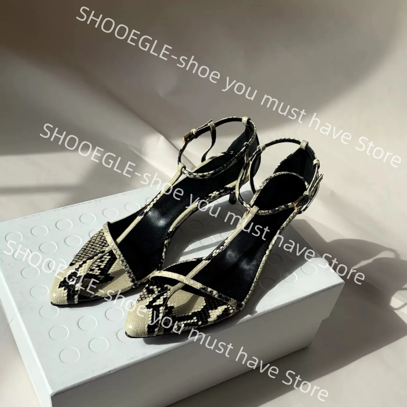 Women's Snake Print Pointed Toe T-Strap Slingback Kitten Heel Sandals Vintage Party Events Street Ladies Daily Elegant Shoes
Women's Snake Print Pointed Toe T-Strap Slingback Kitten Heel Sandals Vintage Party Events Street Ladies Daily Elegant Shoes