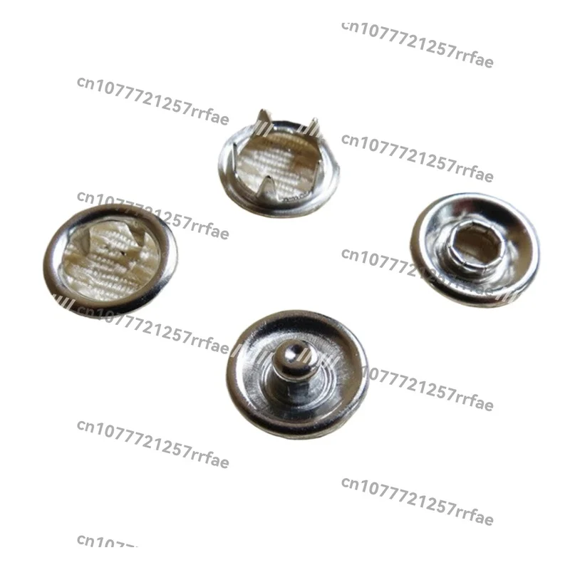 Factory direct sales 9.5mm hollow five-claw buckle, high-quality environmentally friendly metal five-claw buckle, all copper,
Factory direct sales 9.5mm hollow five-claw buckle, high-quality environmentally friendly metal five-claw buckle, all copper,