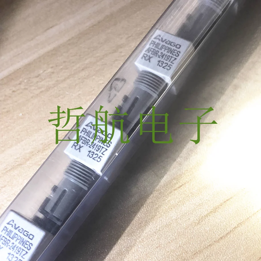 1 шт./лот AFBR-2419TZ HFBR-1414TZ ZIP Новый оригинал
1 шт./лот AFBR-2419TZ HFBR-1414TZ ZIP Новый оригинал