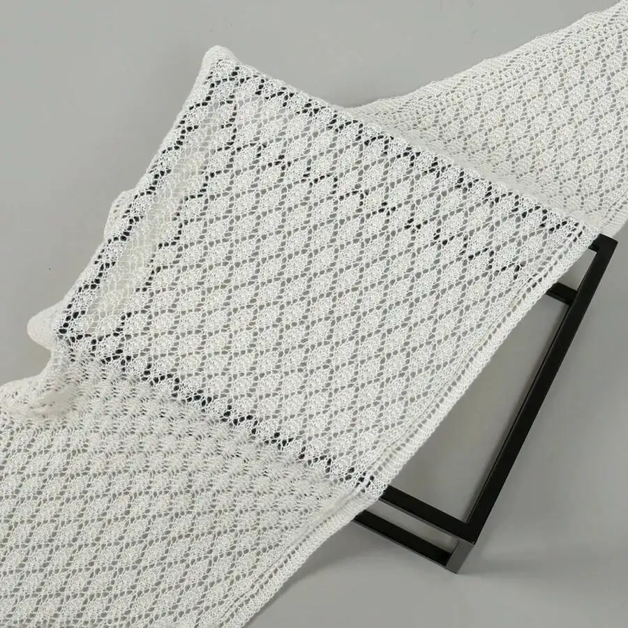 Knitted Hollow Out Shawl Women Elegant Wrap Autumn Korean Style Scarf
Knitted Hollow Out Shawl Women Elegant Wrap Autumn Korean Style Scarf