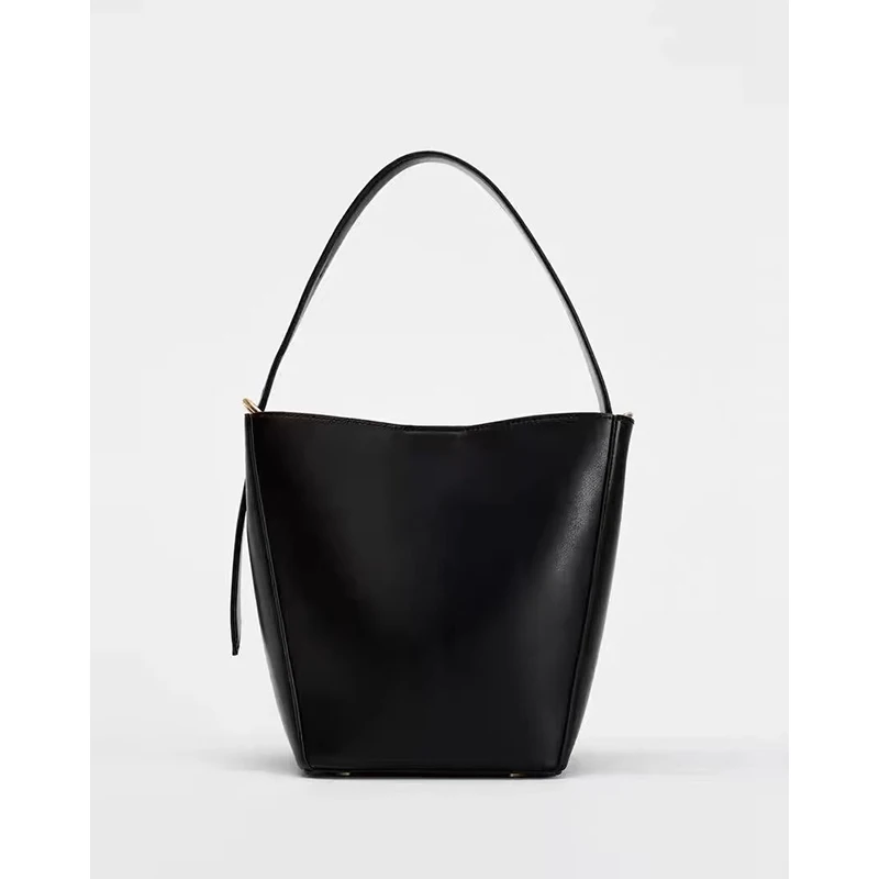 Faionable Buet Bag Women's Crossbody oulder Handbag Design Small ence New 2025 Handbag Leisure Briti Sle
Faionable Buet Bag Women's Crossbody oulder Handbag Design Small ence New 2025 Handbag Leisure Briti Sle