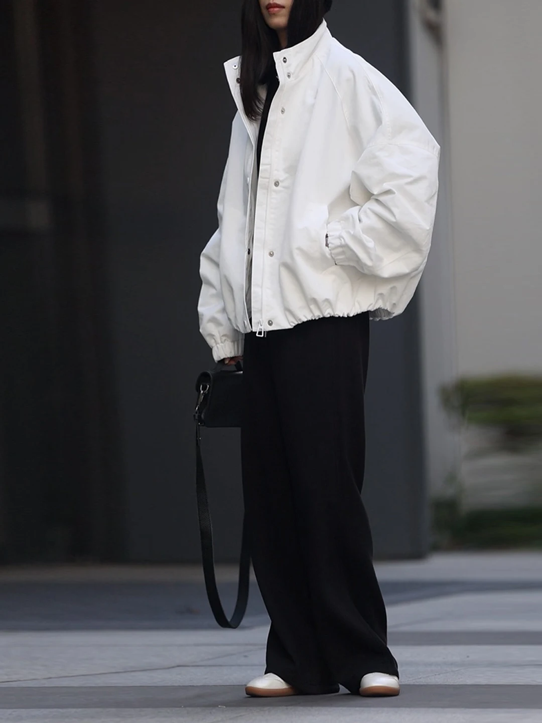 Повседневное свободное женское хлопковое пальто с воротником-стойкой, белое удобное универсальное модный топ на весну и осень
Повседневное свободное женское хлопковое пальто с воротником-стойкой, белое удобное универсальное модный топ на весну и осень