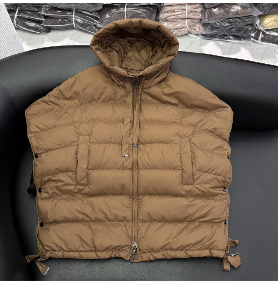 Women White Duck Down Irregular Vest with Hood Sleeveless Jacket 2026 Solid Fashionable Autumn Winter Sleeveless vest Top
Women White Duck Down Irregular Vest with Hood Sleeveless Jacket 2026 Solid Fashionable Autumn Winter Sleeveless vest Top