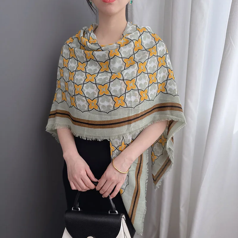 color-blocked square scarf, cotton-linen blend, youthful and intellectual style women, with tassels, lightweight, sof
color-blocked square scarf, cotton-linen blend, youthful and intellectual style women, with tassels, lightweight, sof