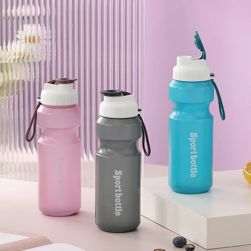 Portable plastic sports water bottle - Large capacity PP lid snap-on cup - Outdoor cycling, carry-on cup, water bottle
Portable plastic sports water bottle - Large capacity PP lid snap-on cup - Outdoor cycling, carry-on cup, water bottle