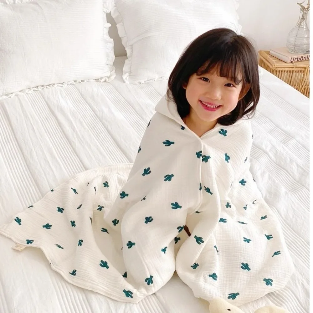 Cartoon Printed Baby Gauze Bath Towel Four Layer Comfortable Cartoon Cloak Towel Absorbent Soft Infant Bathrobe Bath
Cartoon Printed Baby Gauze Bath Towel Four Layer Comfortable Cartoon Cloak Towel Absorbent Soft Infant Bathrobe Bath