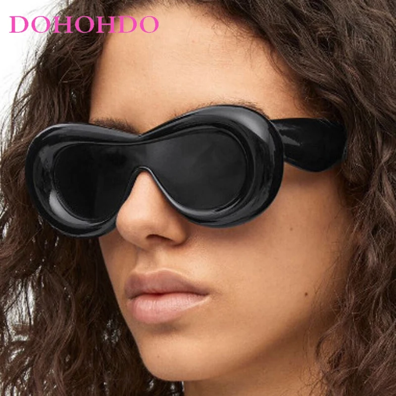 Luxury Brand Design Wacky Inflatable Expansion Frame One Piece Sunglasses Women Men Fashion Trend Hip Hop Party Sunglasses UV400
Luxury Brand Design Wacky Inflatable Expansion Frame One Piece Sunglasses Women Men Fashion Trend Hip Hop Party Sunglasses UV400
