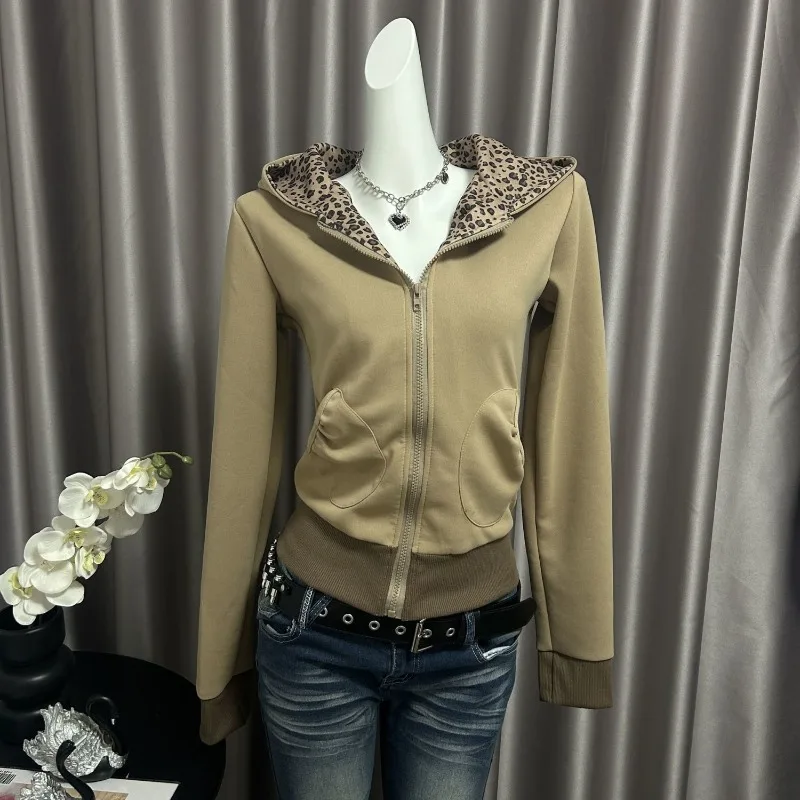 American Street Hooded Coats Subculture Leopard Print Design Sweatshirt Y2K Punk Slim-fit Top Women's Harajuku Hottie Clothing
American Street Hooded Coats Subculture Leopard Print Design Sweatshirt Y2K Punk Slim-fit Top Women's Harajuku Hottie Clothing