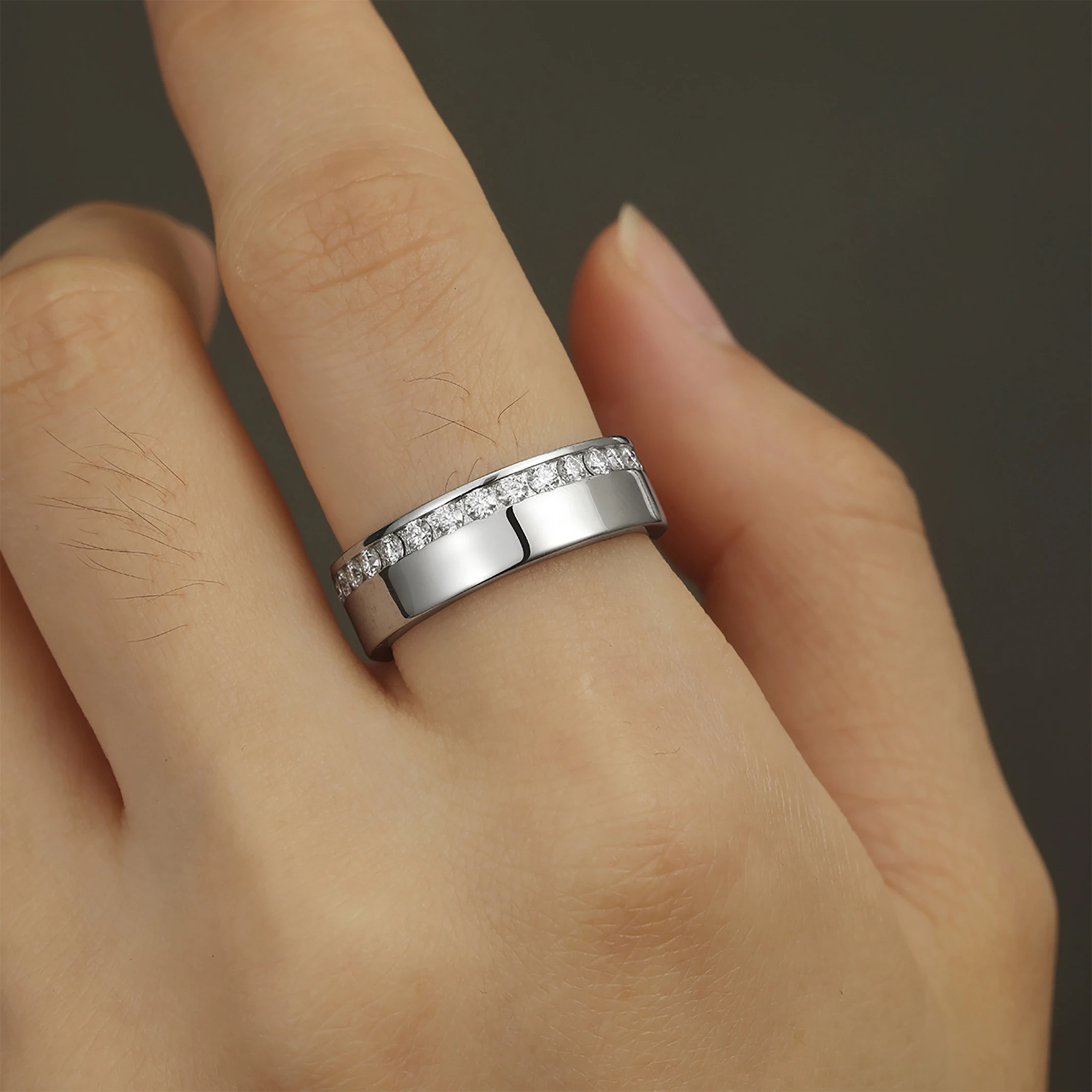 S925 silver ring with full circle morganite, stylish and simple, elegant and grand, best-selling model, LMR006
S925 silver ring with full circle morganite, stylish and simple, elegant and grand, best-selling model, LMR006