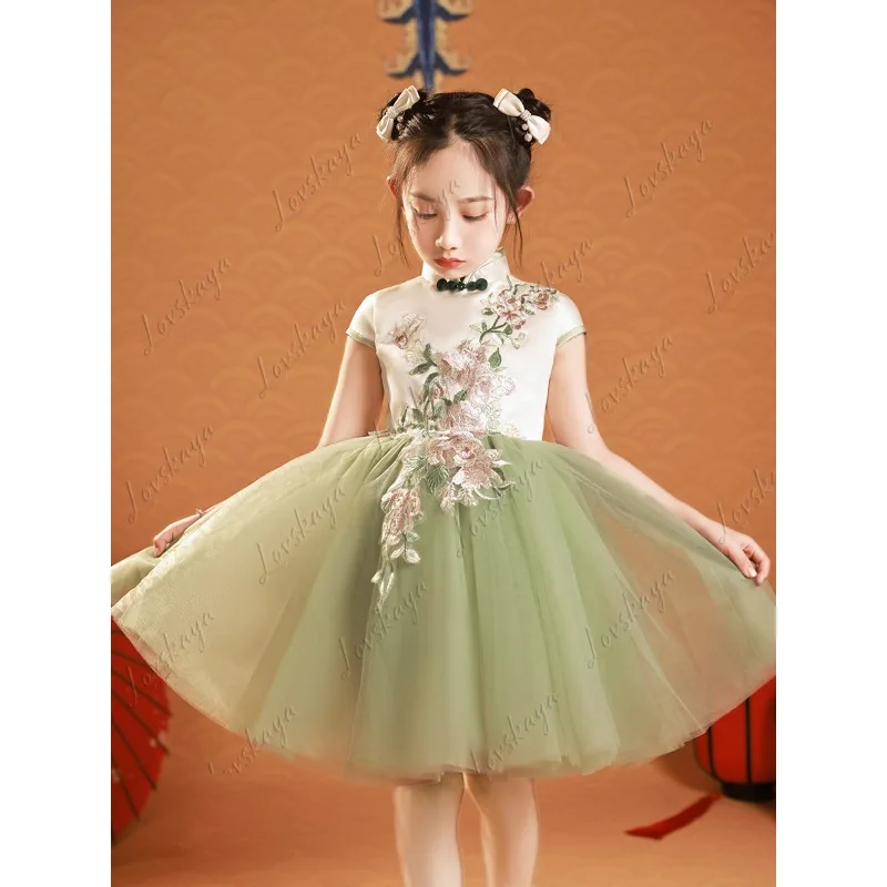 61 Kids Girls Chinese Style Princess Dress Kindergarten Guzheng Host Chorus Performance Fluffy Tulle Costume
61 Kids Girls Chinese Style Princess Dress Kindergarten Guzheng Host Chorus Performance Fluffy Tulle Costume