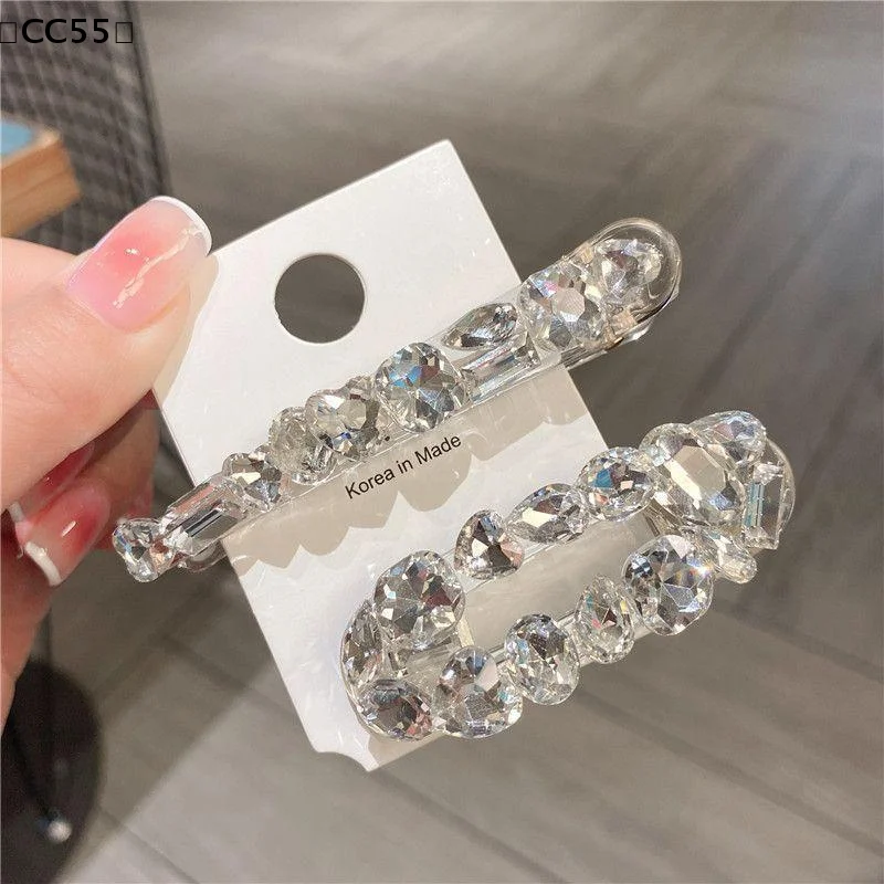1/2Pcs Vintage Luxury Shining Rhinestones Hairpins Women Fashion Bangs Hair Clips Sweet Hair Accessories〔CC55〕
1/2Pcs Vintage Luxury Shining Rhinestones Hairpins Women Fashion Bangs Hair Clips Sweet Hair Accessories〔CC55〕