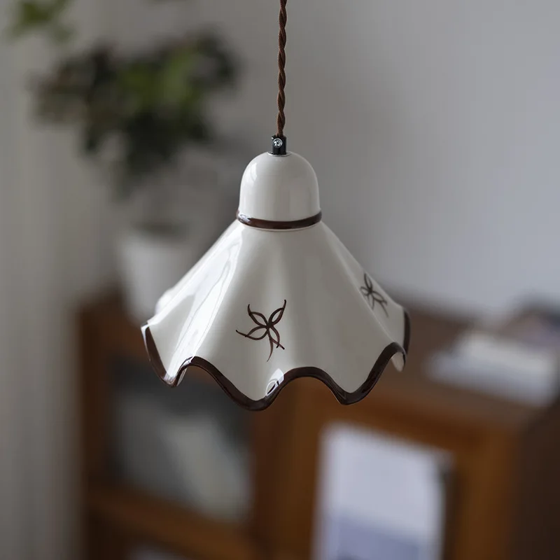 Hand-Painted Ceramic Pendant Light - Mid-Century Vintage French Style for Dining Room, Entryway, Japanese Tea Room Decor
Hand-Painted Ceramic Pendant Light - Mid-Century Vintage French Style for Dining Room, Entryway, Japanese Tea Room Decor