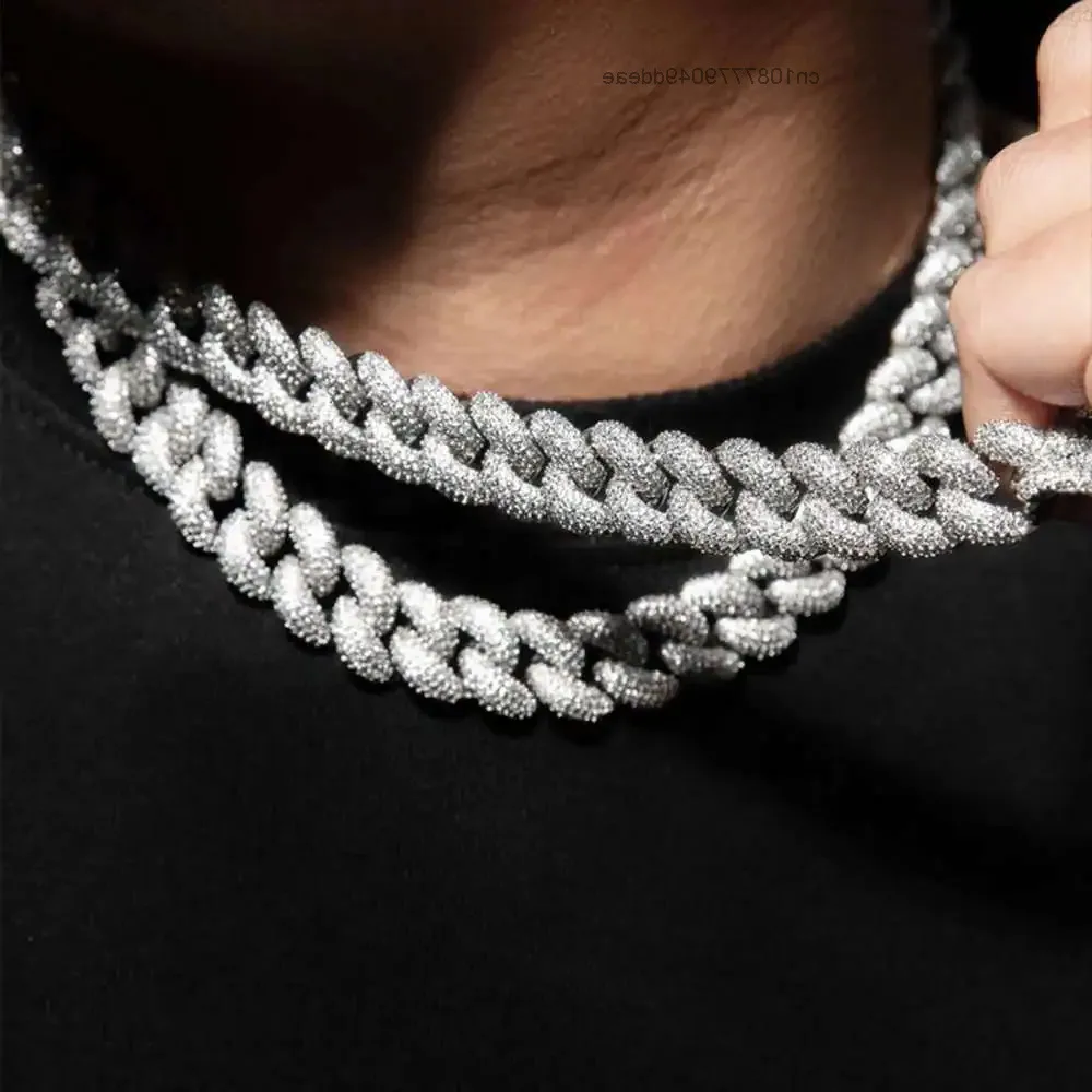 Wholesale Ice Out Chain 925 Sterling Sliver Moissanite Diamond Gra Certificated Hip Hop Cuban Link Necklace Men Jewelry
Wholesale Ice Out Chain 925 Sterling Sliver Moissanite Diamond Gra Certificated Hip Hop Cuban Link Necklace Men Jewelry
