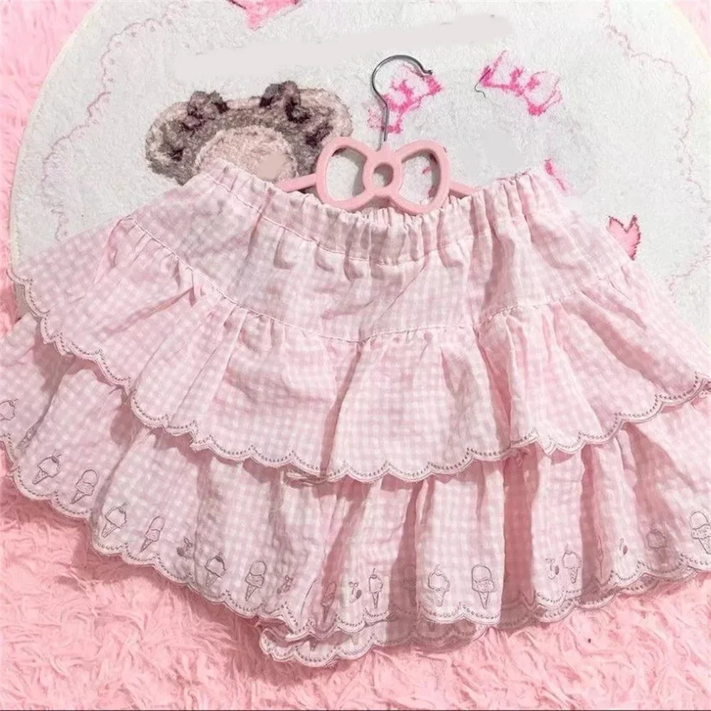 Розовая клетчатая мини-юбка Kawaii в японском стиле, летняя юбка с вышивкой, милые женские шорты с высокой талией, модные розовые милые юбки Y2k, 2025 г.
Розовая клетчатая мини-юбка Kawaii в японском стиле, летняя юбка с вышивкой, милые женские шорты с высокой талией, модные розовые милые юбки Y2k, 2025 г.