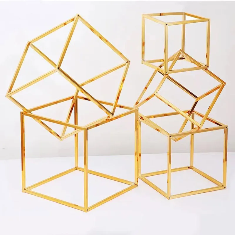 5pcs/set Square Shining Gold Flower Metal Stand Wedding Tabletop Centerpieces Stand Decors
5pcs/set Square Shining Gold Flower Metal Stand Wedding Tabletop Centerpieces Stand Decors