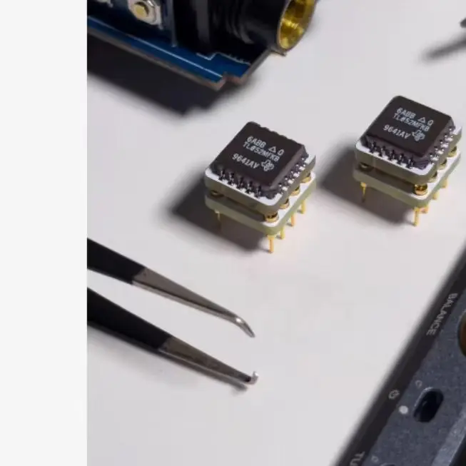 Brand new original aerospace grade ceramic surface op amp tl052mfkb bile flavor fever dual op amp
Brand new original aerospace grade ceramic surface op amp tl052mfkb bile flavor fever dual op amp