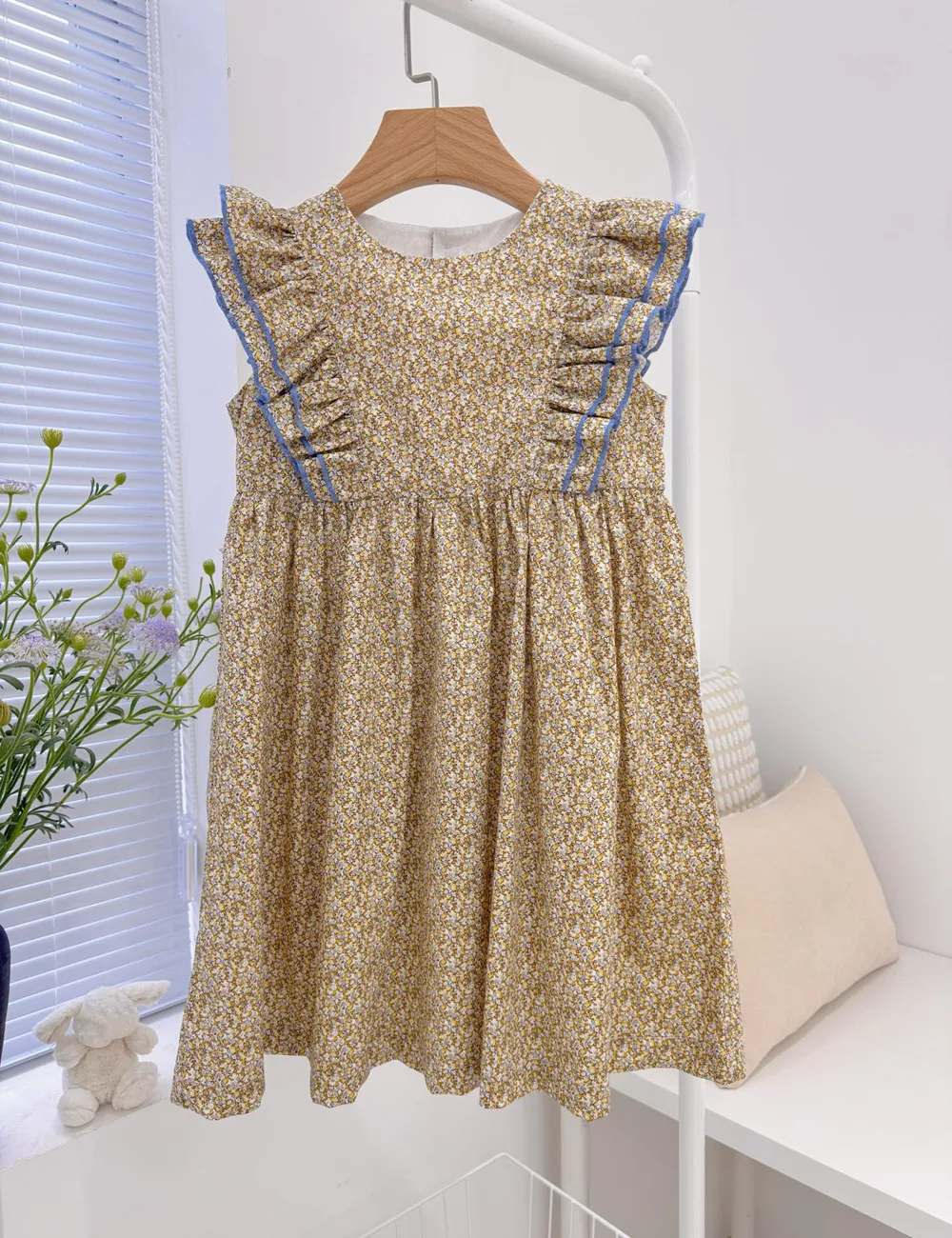 summer dresses girls clothes French style flying sleeves Sweet dress kids clothes girls Floral patterned dress
summer dresses girls clothes French style flying sleeves Sweet dress kids clothes girls Floral patterned dress