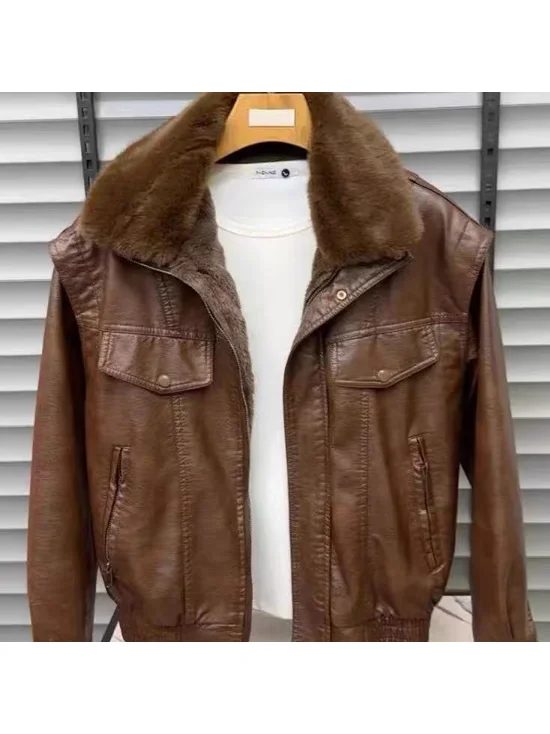 Men's Fleece Lined Jacket PU Leather Warmth Collar Business Style Short Coat Five Sleeve Zipper Closure Cleanfit Design
Men's Fleece Lined Jacket PU Leather Warmth Collar Business Style Short Coat Five Sleeve Zipper Closure Cleanfit Design
