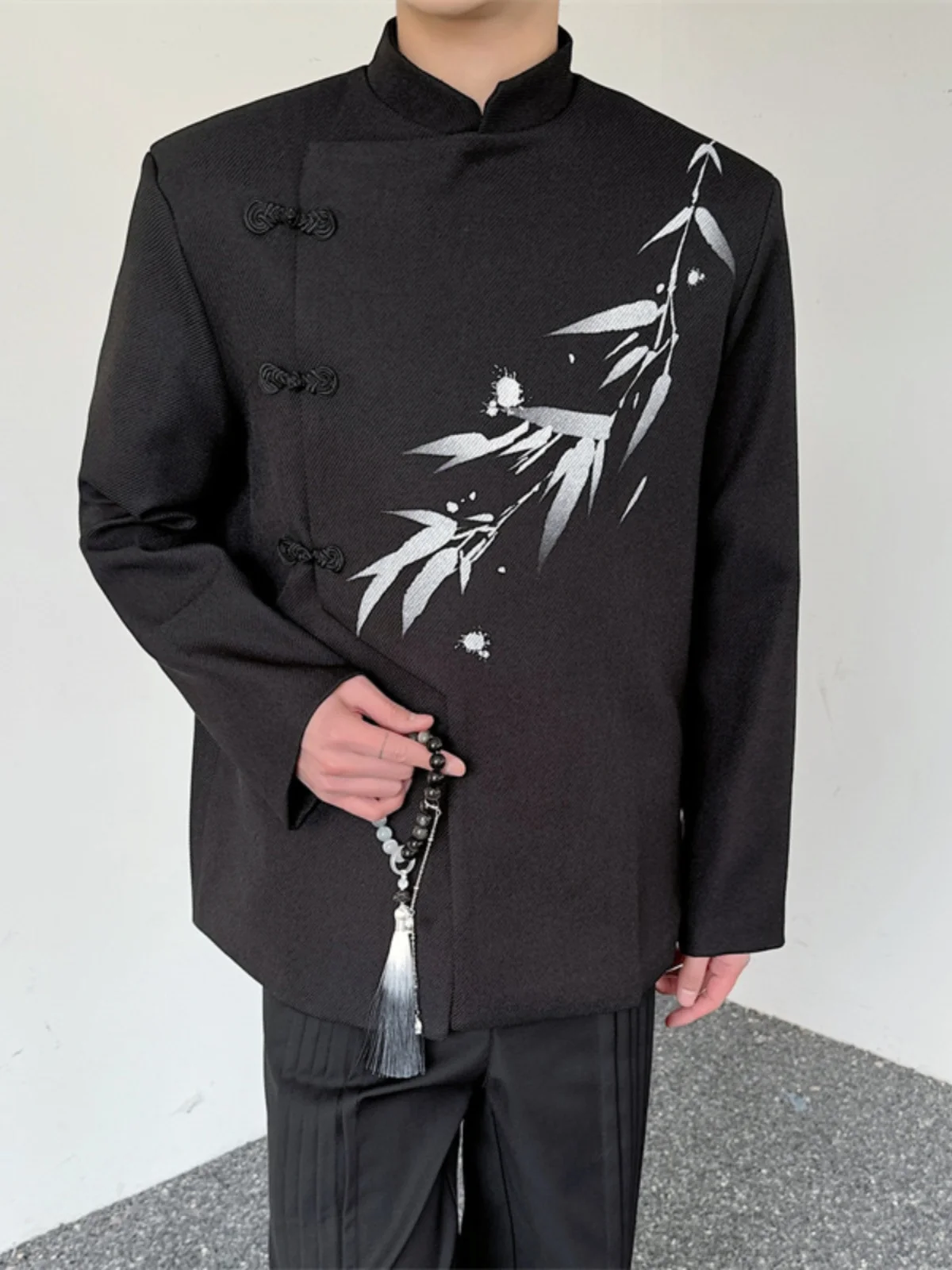 Свободная мужская одежда anzhuzhuang Jaet Water-Media с бамбуковым принтом, новая повседневная весенняя верхняя одежда в китайском стиле, молодежная без бренда
Свободная мужская одежда anzhuzhuang Jaet Water-Media с бамбуковым принтом, новая повседневная весенняя верхняя одежда в китайском стиле, молодежная без бренда